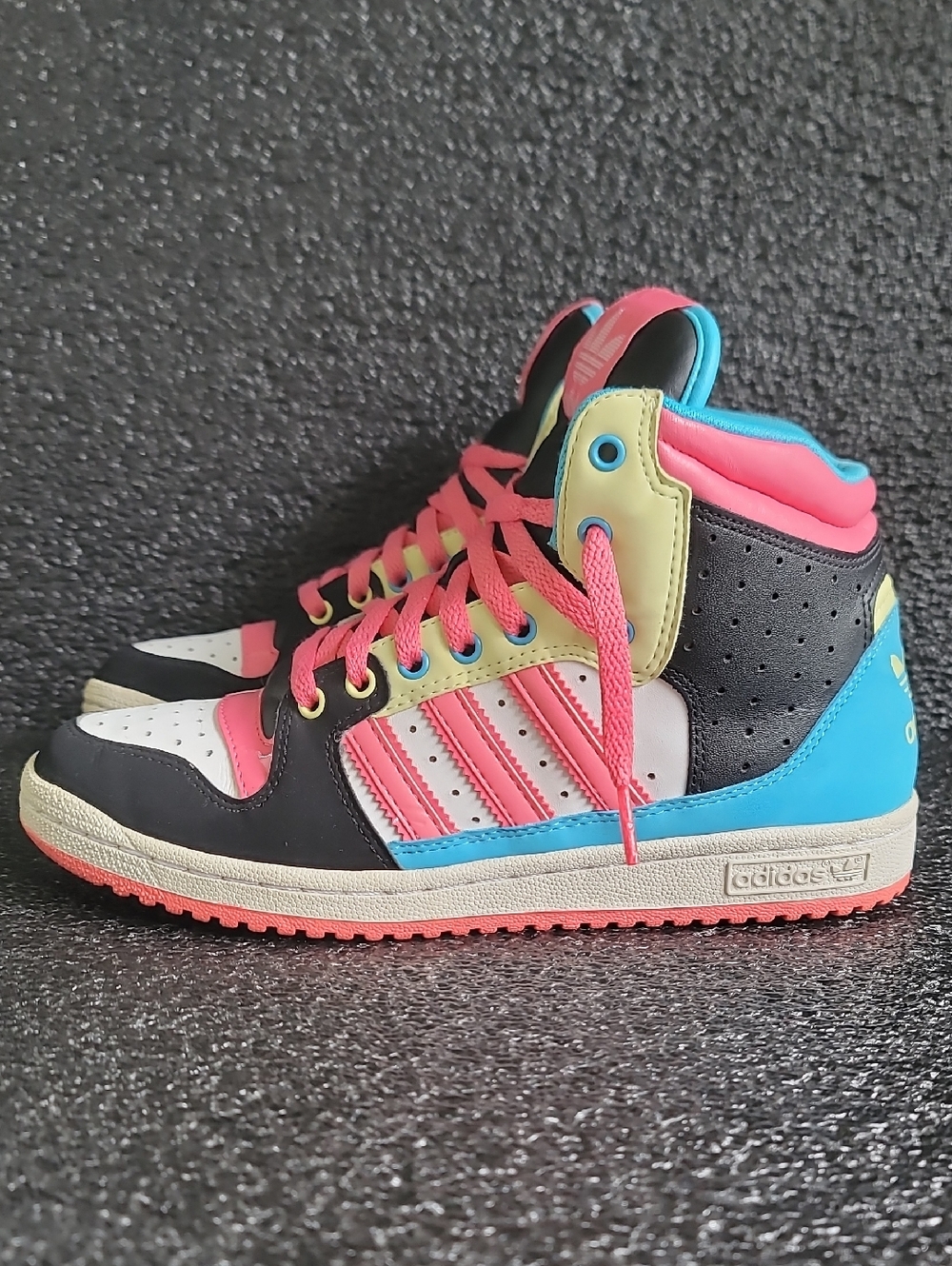 ๐ฅ RARE ๐ฅ Adidas Decades/Hard Court "Oddity" Wmns 8 - Picture 4 of 16
